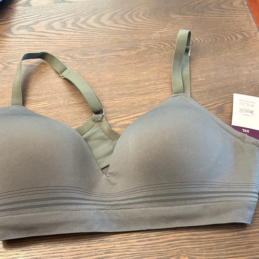 Seamless Olive Green Bra